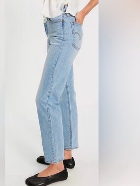 Levi's Wedgie Straight Jeans Size 29